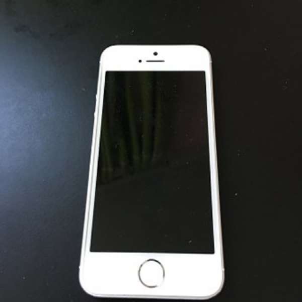 Apple iPhone 5s 16GB 白