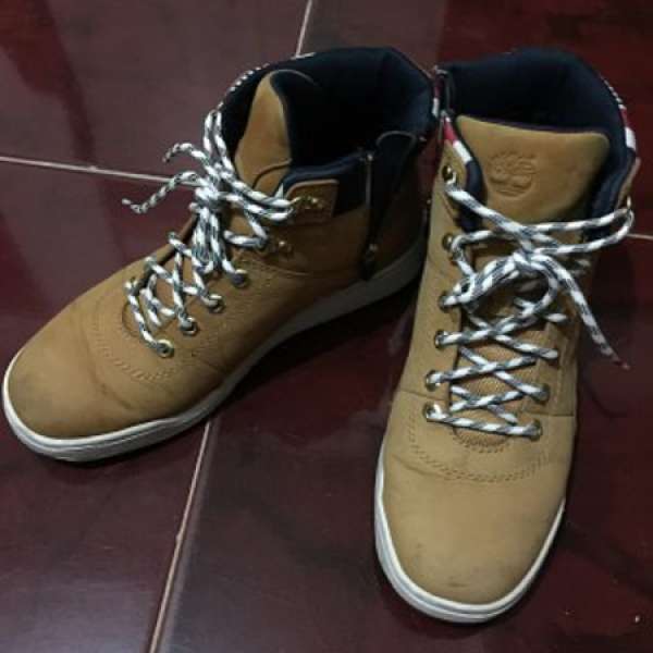 (清鞋櫃)timberland行街款(100%真野,85%新)