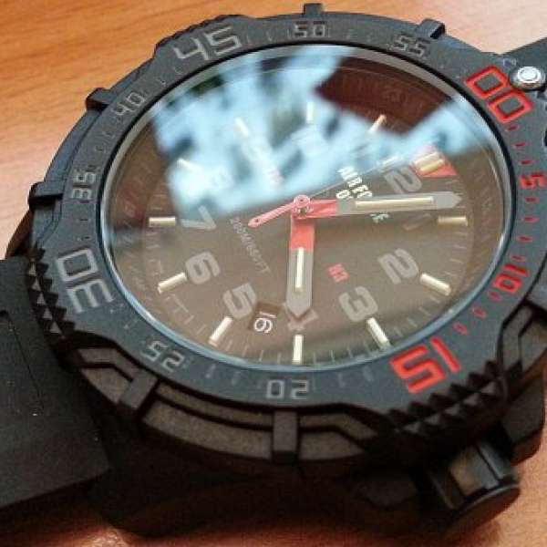 military H3 200m watch