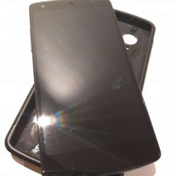 Nexus 5 黑色 4G LTE，95%新，原裝行貨。