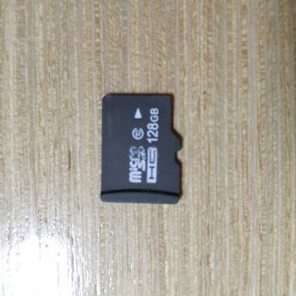 有問題9成9新 128GB MICRO-SD SDHC CARD 跟 SD ADAPTOR