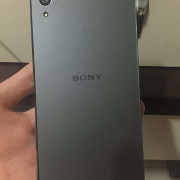 Sony Xperia Z5 單卡 黑色 99％新淨 香港行貨