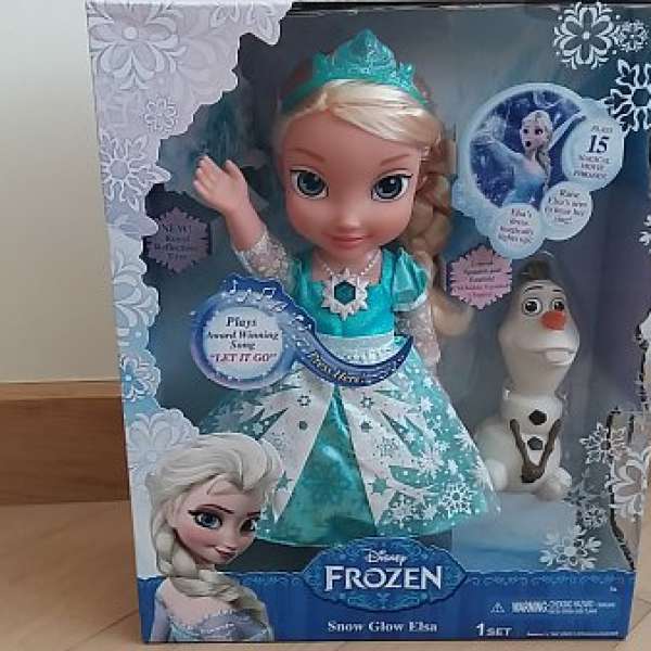 全新 Frozen , 小白 玩具，Light up + Sing