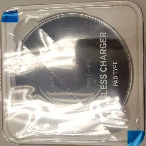 全新 原裝行貨 Samsung Wireless Charger Pad (Black) 三星 無線充電 note5 s6 edge