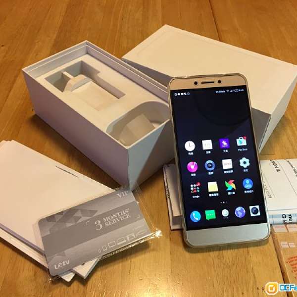 letv 1s gold colour ( bought from HK Letv)