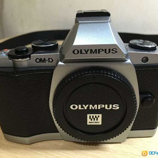 Olympus OM-D E-M5 OMD EM5 Micro m4/3 Body