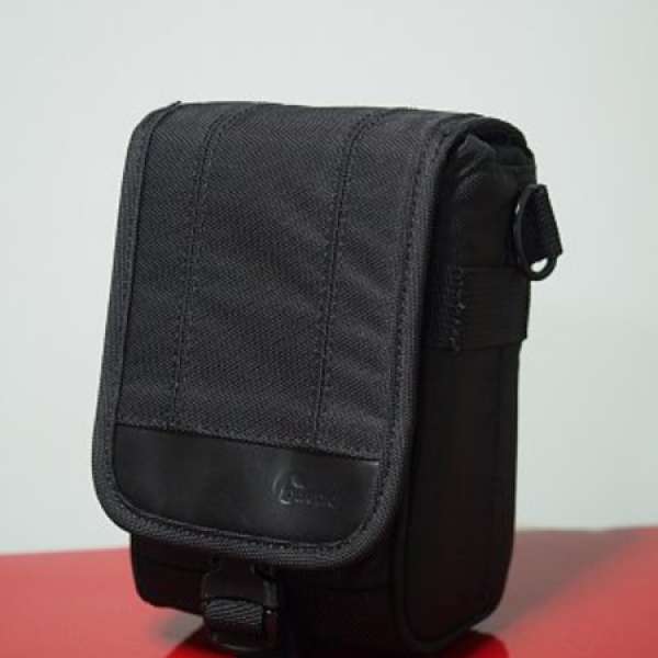 Lowepro ILC Classic 50 Shoulder Bag (可裝 無反 / RF / DC / 鏡頭) $50