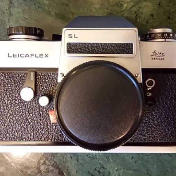 Leica R SL film camera (silver)