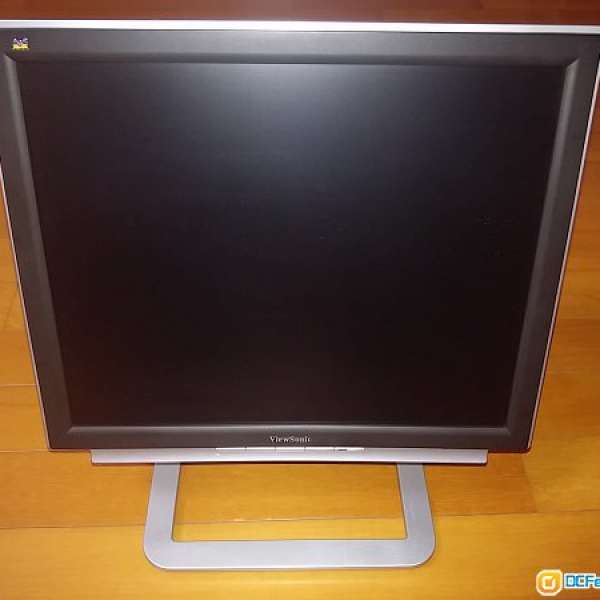 壞 ViewSonic VX924 19” 3ms LCD Monitor 顯示器，有電到，黑屏