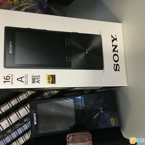 Sony Walkman NWZ-A15 黑色16GB 行貨有保養