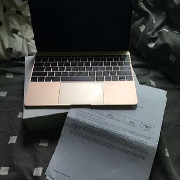 95% New Apple Macbook 12" 256gb 已upgrade 1.3 ghz及加Apple Care