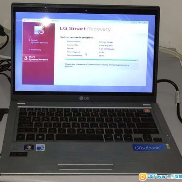 LG Z430 Ultrabook i5 8gb Ram 320gb Harddisk