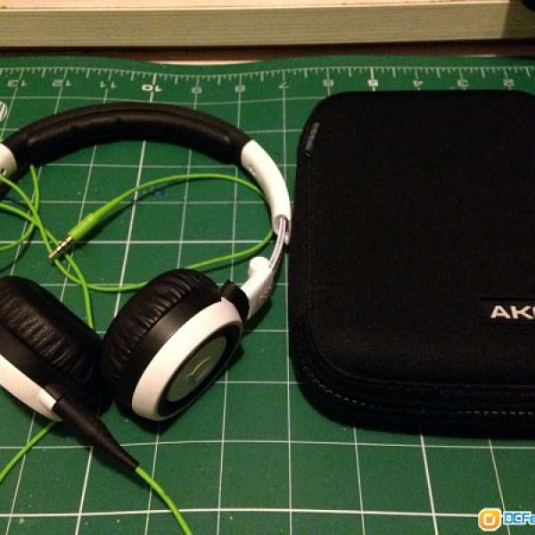 有保養 AKG Q460 耳機