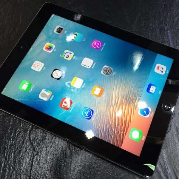 Apple iPad *3 Wifi 16GB 香港行貨 黑色 *98 % new !