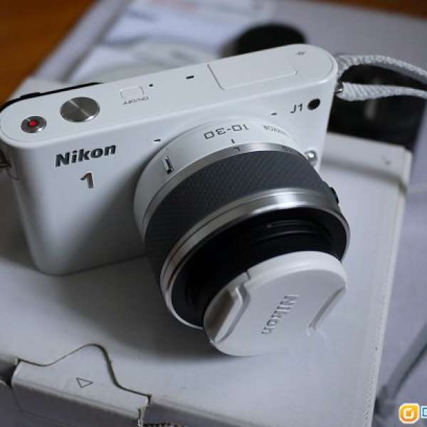 Nikon J1 kit set 白色 white 相機 連鏡