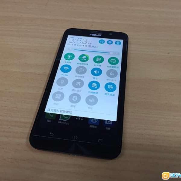 Zenfone 2 4 + 64 金 九成半