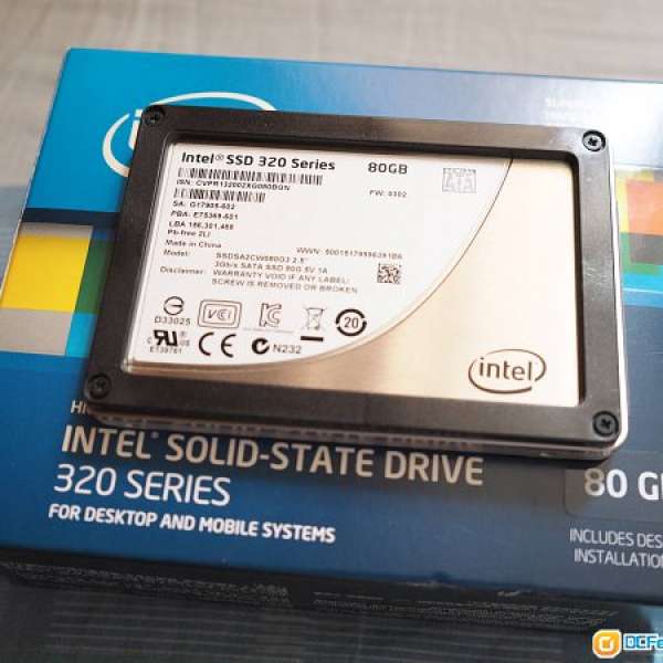 Intel SSD 320 80GB Box Set