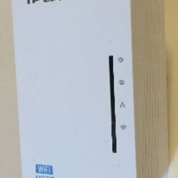 300Mbps AV500 Wi-Fi電力線網路橋接器 TL-WPA4220 (1隻)