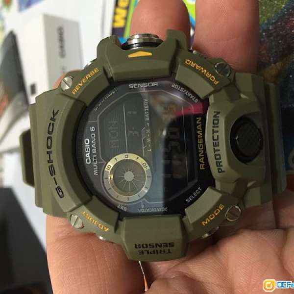 G-Shock GW-9400-3DR 軍綠貓