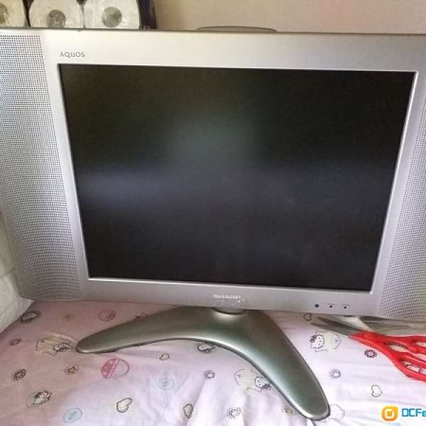 舊款Sharp 20寸 LCD TV （4：3，模擬訊號）