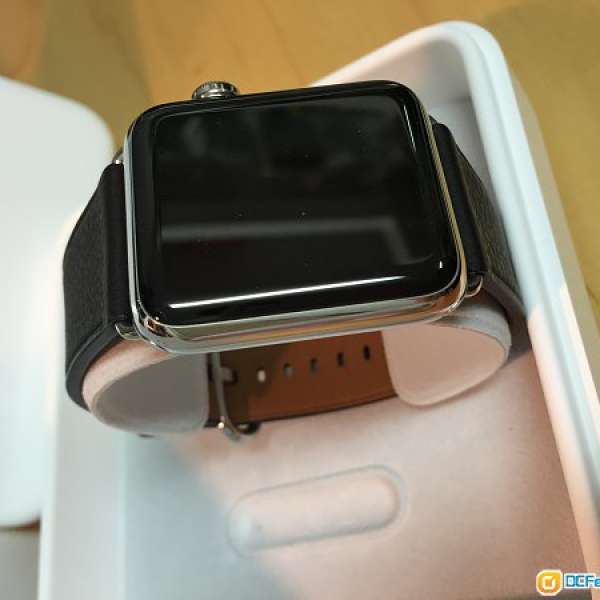 [可議]Apple Watch 42毫米不鏽鋼錶殼配鞍黑色經典扣式錶帶