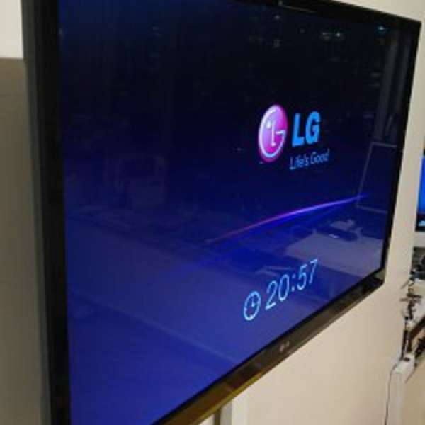 LG TV 37“ idtv LS5600