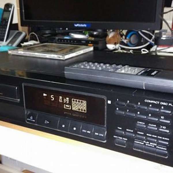 Sony CDP-315 CD player