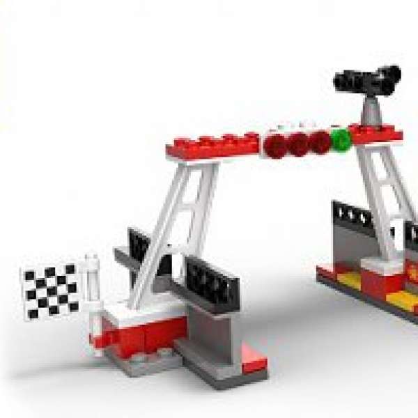 全新 Shell V-Power LEGO 模型系列 終點線連領獎台 40194