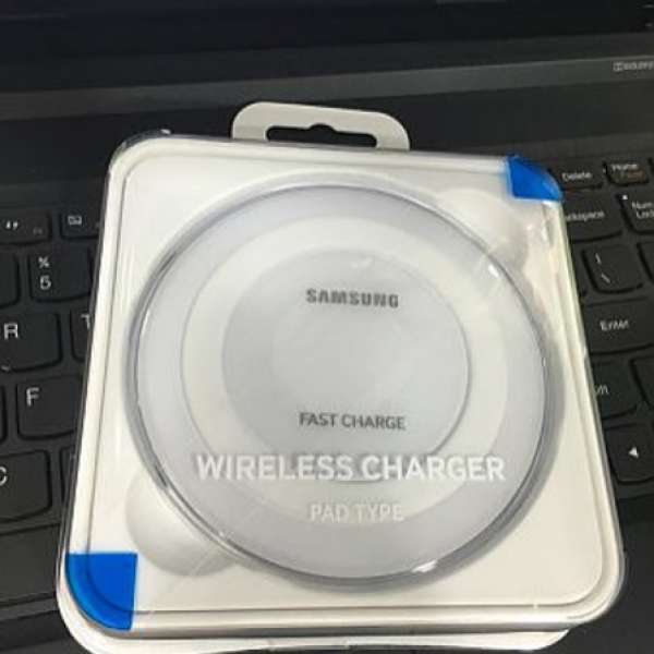 100%全新港行原封有單 有1年保用Samsung Fast Charge Wireless Charging Pad (白色/...