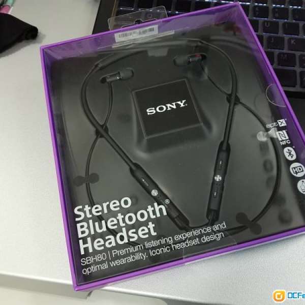 全新未開盒 SONY SBH80 Stereo Bluetooth Headset 藍芽免提立體聲耳機