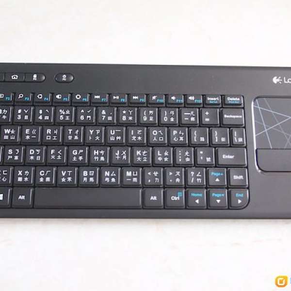 Logitech Wireless Touch Keyboard k400r 無線觸控板鍵盤