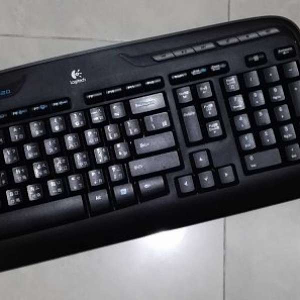 Logitech wireless 鍵盤 Keyboard and mouse 無線
