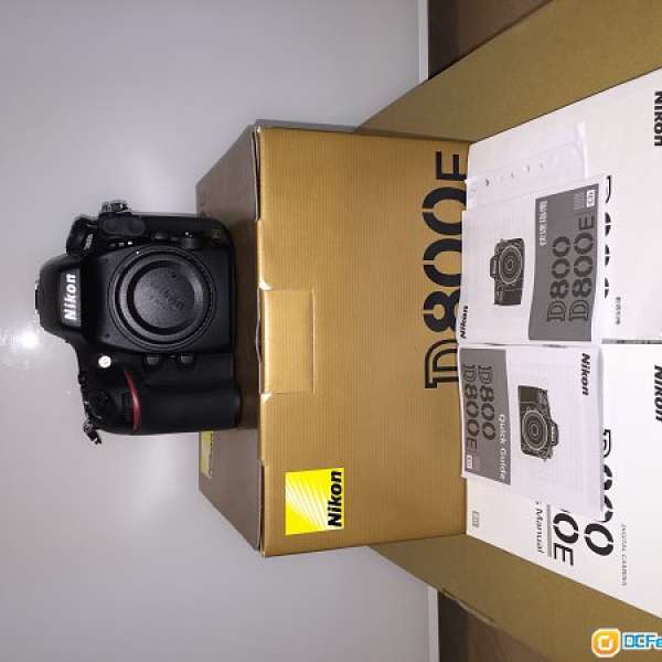 Nikon D800E - 95% new with the full box