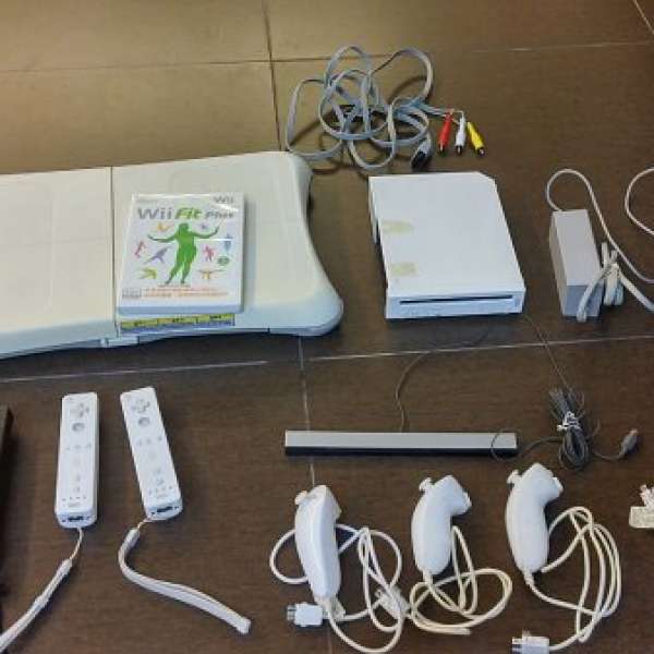 出售wii和 wii fit 全套