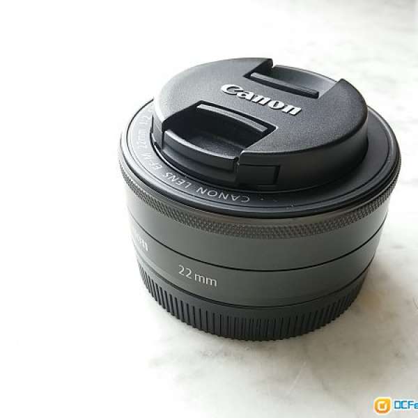 Canon EOS EF-M 22mm