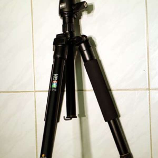 Keep BK-555   95%新 反摺三腳 半專業相機腳架 能合所有相機
