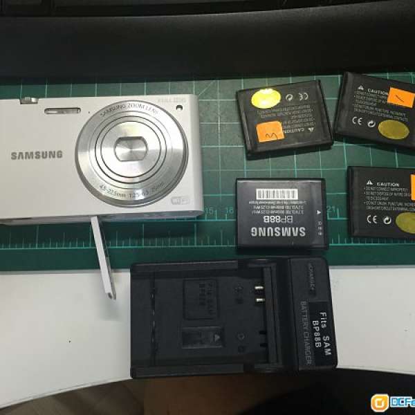 Samsung MV900F DC ,4電,1630 萬像素