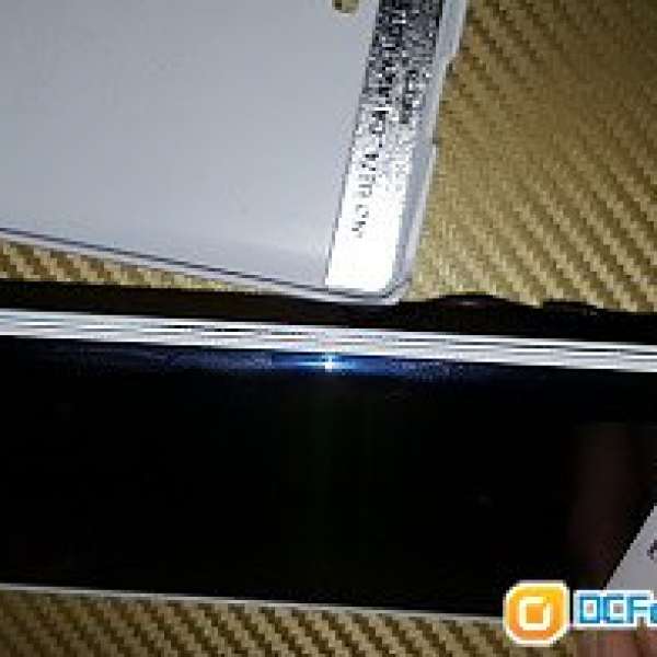 Samsung Galaxy Note Edge SCL24  LTE 32GB 繁中白色日版