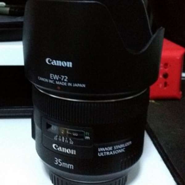 Canon EF 35mm f/2 IS USM 連Hood