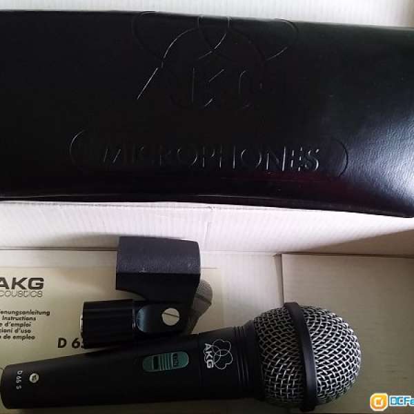 AKG Microphones 半價