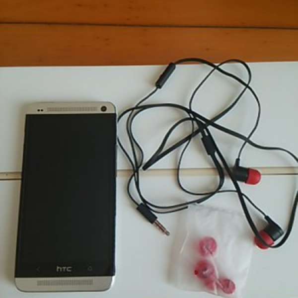 HTC m7 雙卡 銀色