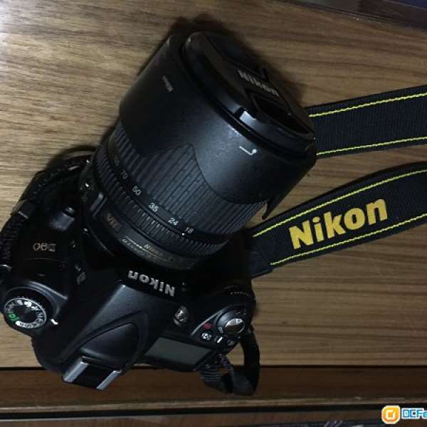 Nikon D90 + Kit 18-105