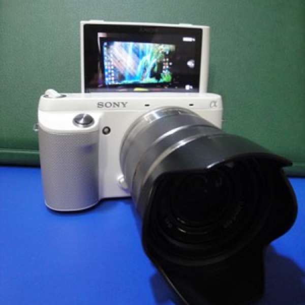 SONY  F3.白色.可180度反mon自拍body