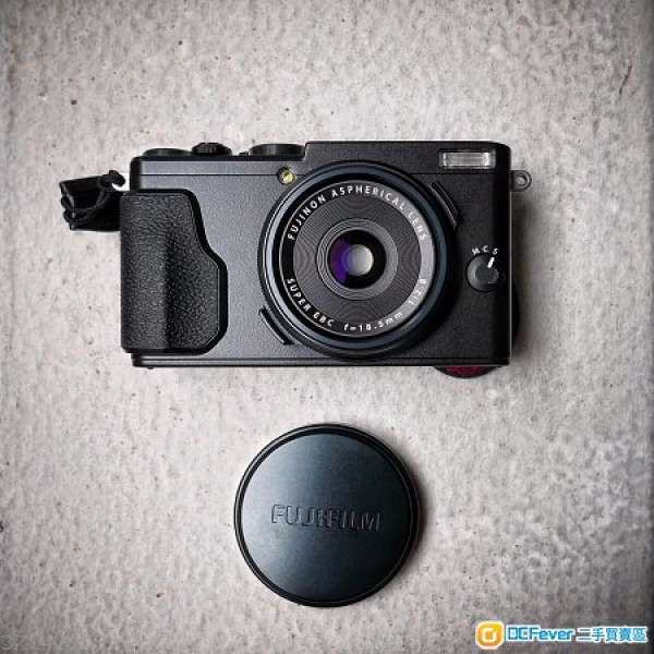 Fujifilm X70 (富士 Fuji)