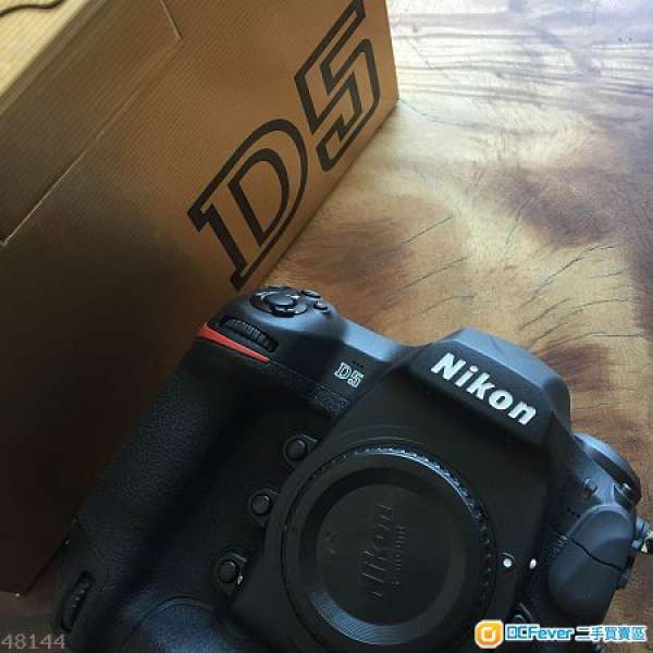 **** Nikon D5 (CF version) ****