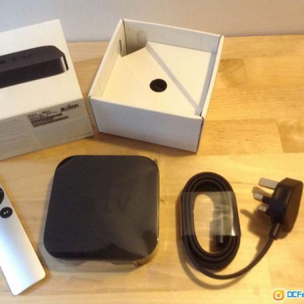 Apple TV 2, good condition, all works, $200
