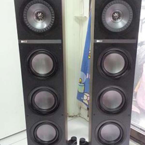KEF Q500 floor standing speakers