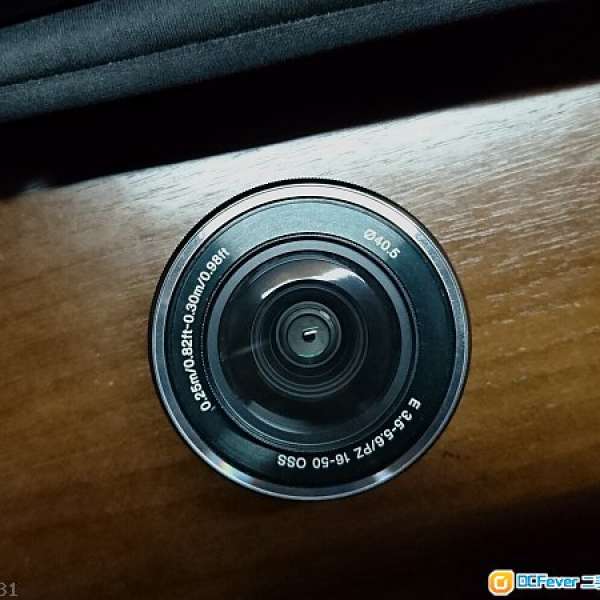 95%新 Sony E-mount 16-50mm SELP1650 Kit Lens 銀色