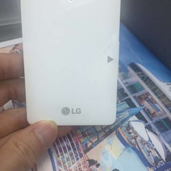 LG V10 原裝义電器 + 電 x 1