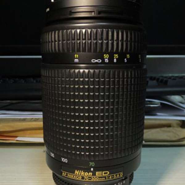 Nikon AF Zoom-Nikkor 70-300mm f/4-5.6D ED